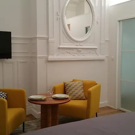 아파트 Original Hyper-center With Terrace *